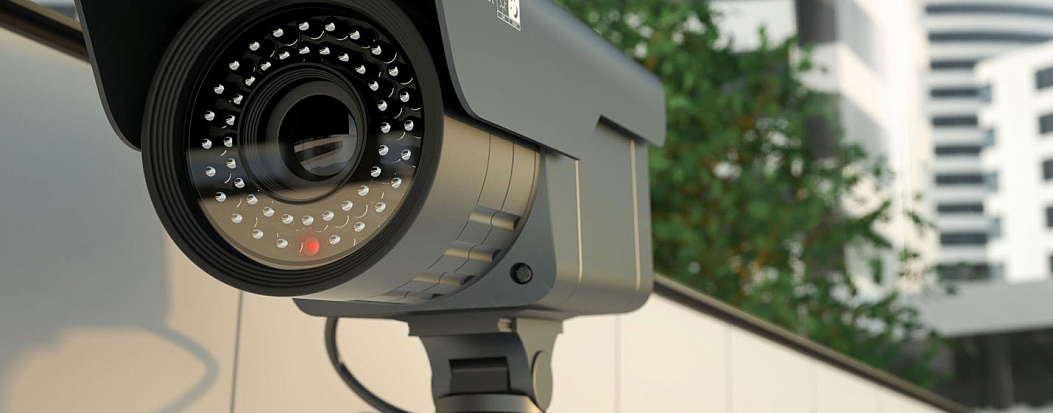 Эксперт «Лаборатории Касперского» рассказал, как обнаружить слежку через камеры